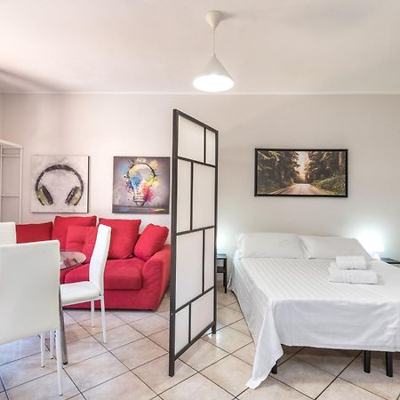 Travelershome Ciampino Suite Luaran gambar