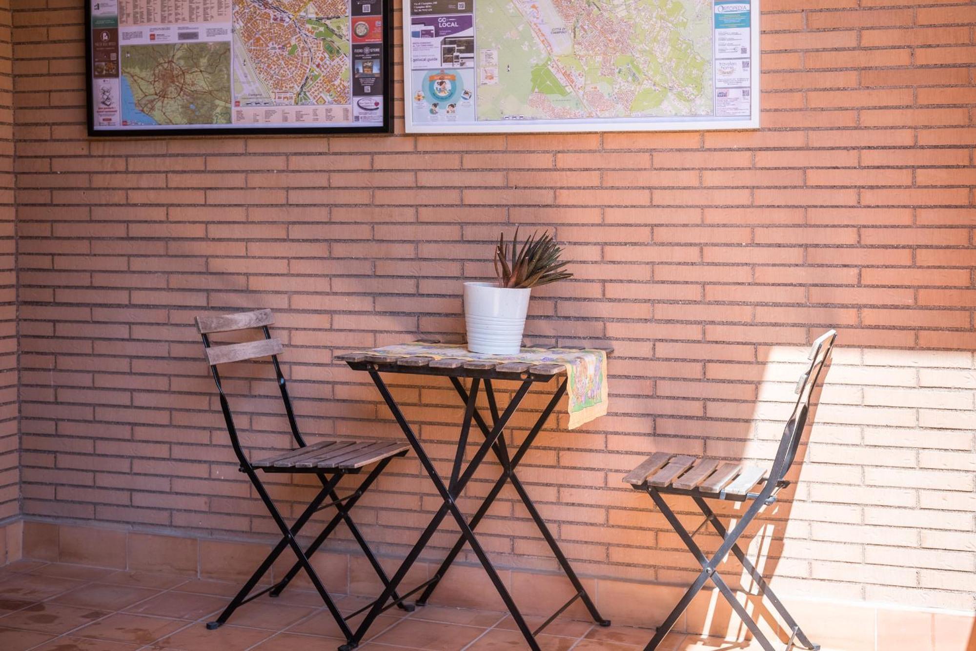 Travelershome Ciampino Suite Luaran gambar