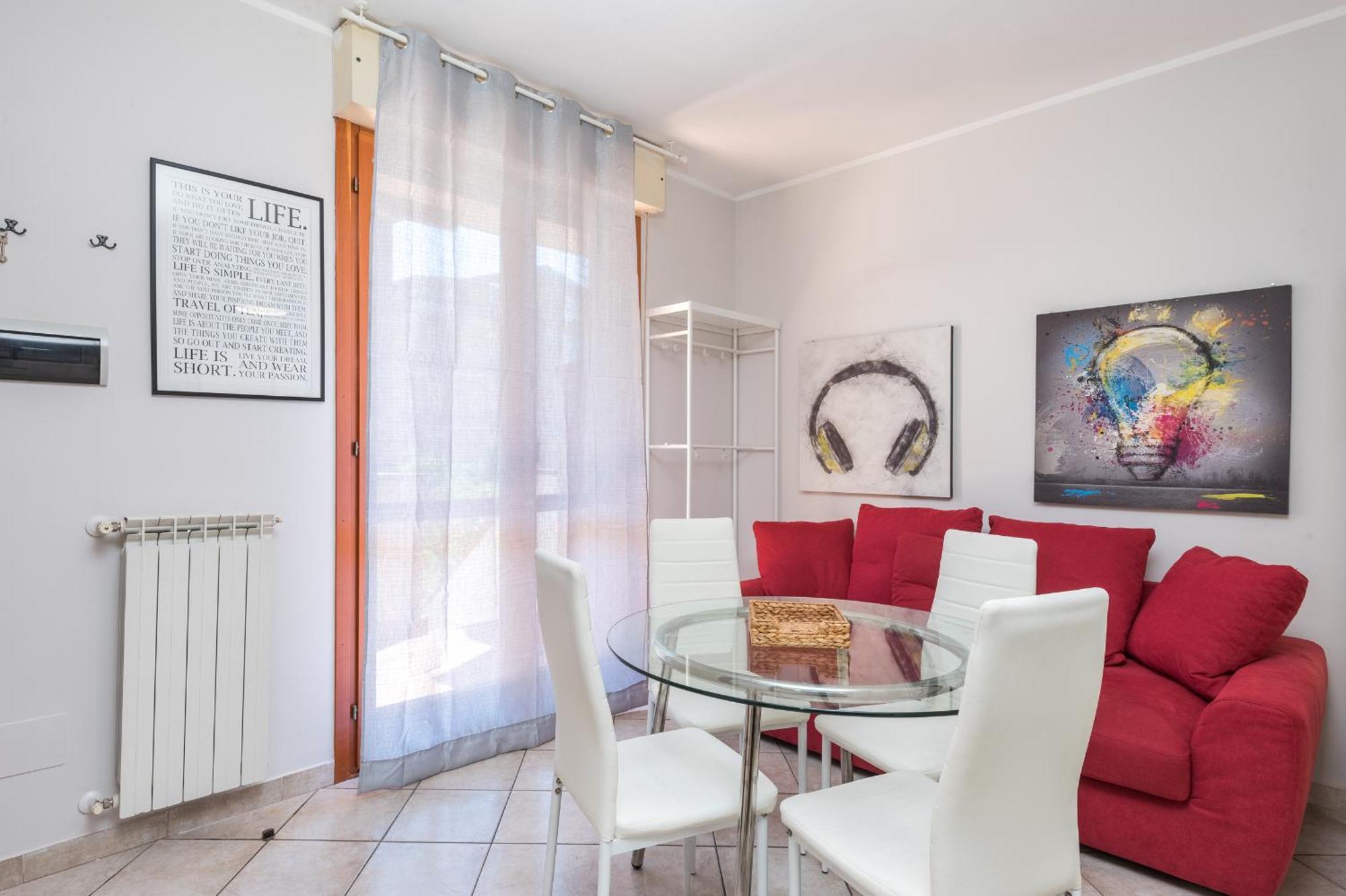 Travelershome Ciampino Suite Luaran gambar